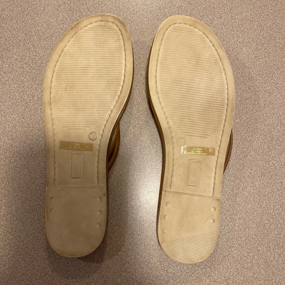 Sold: Bella Vita Women's Brown Slide Sandals